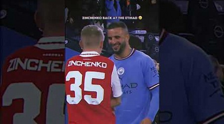 Zinchenko still getting bullied by Man City players 