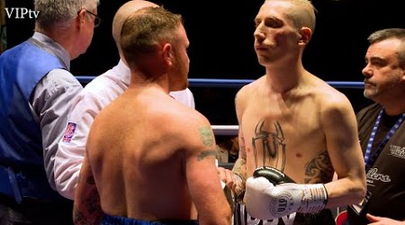 Les Urry v Michael Mooney on VIP&#39;s show at Hull City Hall on 15.10.2023