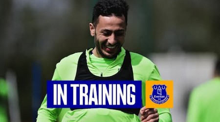 EVERTON IN TRAINING: TOFFEES GET SET FOR SOUTH COAST TRIP!