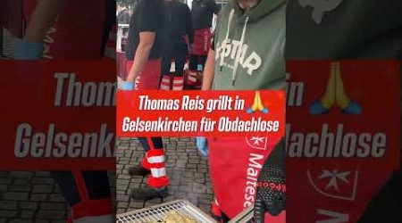 Vor Duell gegen Bayern: S04-Coach Thomas Reis grillt für Obdachlose! #shorts