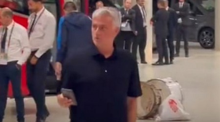 Mourinho confronts and swears at referee Taylor in car park and labels him a ‘disgrace’ – video