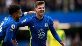 Chelsea respond to Man Utd's bid for Mason Mount