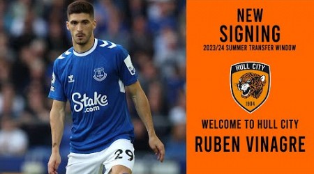 RÚBEN VINAGRE SIGNS FOR HULL CITY