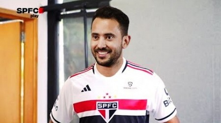 BOMBA ACABA DE EXPLODIR!! EVERTON RIBEIRO APARECE NO SPFC PARA ASSINAR CONTRATO! 900 MIL DE SALÁRIO!