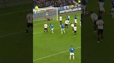 AMADOU ONANA&#39;S FIRST PREMIER LEAGUE GOAL! #premierleague #football #everton