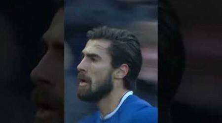 ANDRE GOMES UNLEASHES A ROCKET AGAINST WOLVES! #premierleague #everton #football