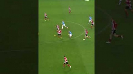 Brilliant Kevin De Bruyne sprint &amp; finish