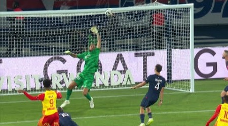 La claquette magistrale de Gigi Donnarumma !