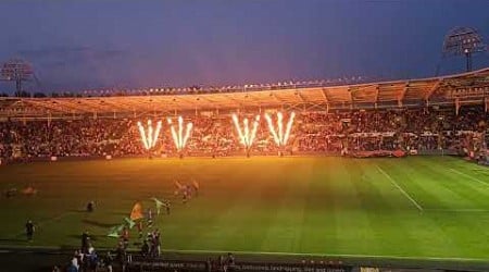 Hull City v Coventry light and fire display 2023 in 8k