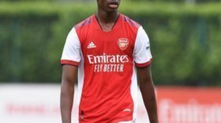 Arsenal midfielder suffers hamstring injury on loan