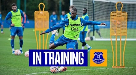 TOFFEES TRAIN AHEAD OF PREMIER LEAGUE MATCH WITH BOURNEMOUTH!