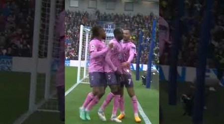 INCREDIBLE! DOUCOURE&#39;S DOUBLE AT BRIGHTON.... #everton #premierleague #football