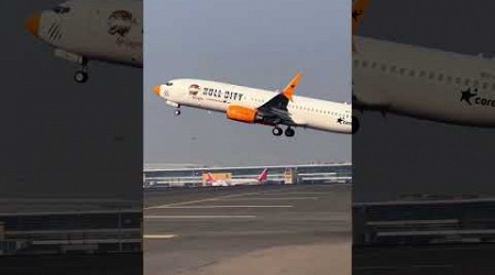 Boeing-737 takeoff #corendon Hull city livery #spicejet #aviation #viral #trending #youtube #shorts