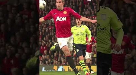 MAGNIFICENT Rooney pass &amp; Van Persie volley!