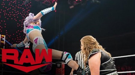 Candice LeRae &amp; Indi Hartwell stun Chelsea Green &amp; Piper Niven: Raw highlights, Jan. 15, 2024