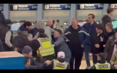 Millwall and Portsmouth fans bump into each other at Waterloo Station