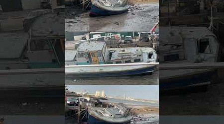 abandoned boat⛴️ at southampton docks 