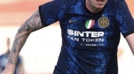 Chelsea & Man City vying to sign Inter Milan defender