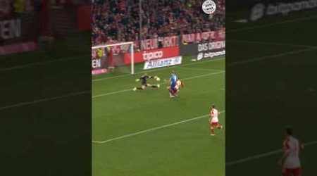 ⛔️ ACCESS DENIED by Manuel Neuer ⛔️