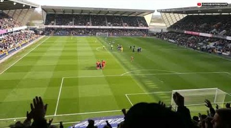 LA LA LA LA, WE&#39;RE BLUES: Birmingham City fans at Millwall