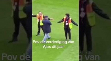 De verdediging van Ajax in een notendop