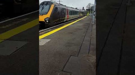 Cross Country 220032 arriving at Southampton Central 19/3/24