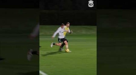 Fernando Torres Trivela Finish in Liverpool Legends Training 