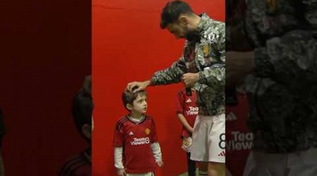 Bruno Fernandes Cheers Up Crying Mascot In Old Trafford Tunnel 