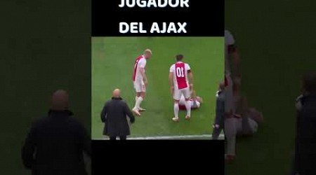 EXPULSAN A JUGADOR DE FÚTBOL DEL AJAX #shorts #futbol #roja