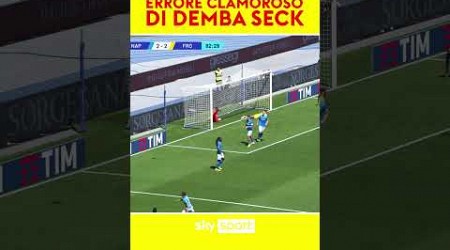 Napoli - Frosinone: errore clamoroso di Seck da due metri