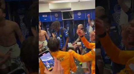 The party has started in Inter&#39;s dressing room #shorts #intergalactic #scudetto