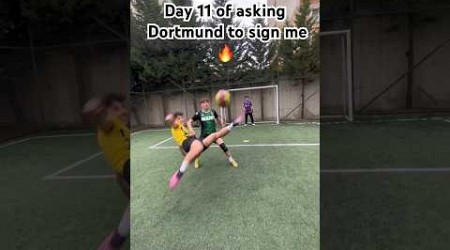 ASKING TO DORTMUND SIGN ME DAY 11 #fyp #foryou #football #soccer #bundesliga #dortmund