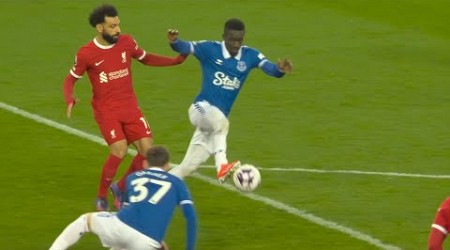 Un Grand Idrissa Gana Gueye vs Liverpool