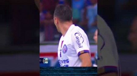 Passe NOJENTO do Everton Ribeiro! Chute de Cauly na trave! &quot;Tá gostoso de ver este BAHIA jogar 