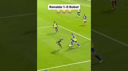 Ronaldo vs robot #football #tomatoma #neymar #futbol #messi #futebol #cr7 #soccer #youtube #trend