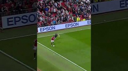 Genius turn &amp; assist from Marcus Rashford