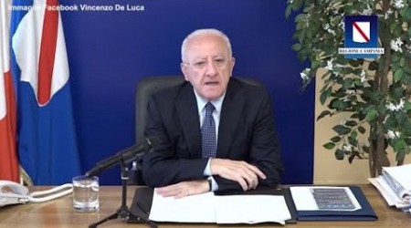 De Luca su don Patriciello: &quot;Conosciuto come il Pippo Baudo dell&#39;area nord di Napoli&quot;