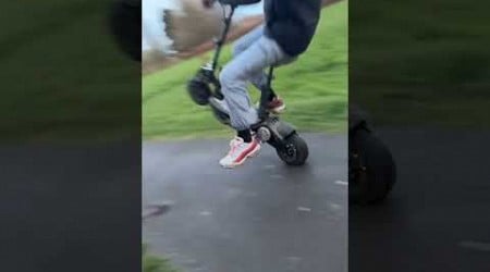 #electric #scooter #electricscooter #wheelie #hullcity #