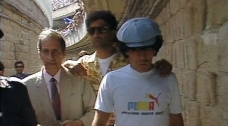 L&#39;arrivo di Maradona a Napoli