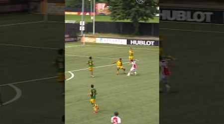 This filthy move and GOLAZO from Rayane Bounida is a must watch! 