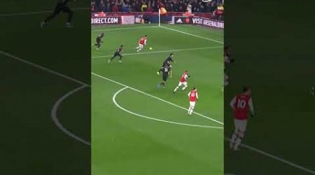 Nicolas Pepe finishes rapid Arsenal move vs Man Utd