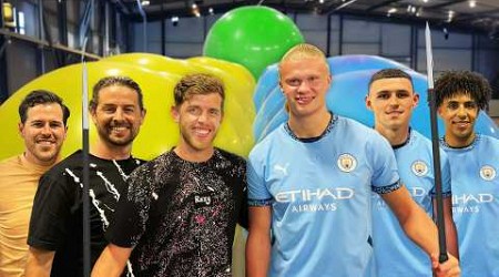 Giant Balloon Popping Vs Haaland, Foden &amp; Lewis from Man City!