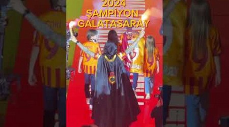 İki Sezondur şampiyonluk çimi alıp RAMS PARK’a atan Galatasaray taraftarı #galatasaray #shorts