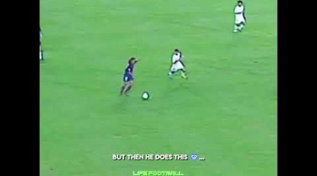 Ronaldinho&#39;s First Goal At Barcelona Deserves Respect