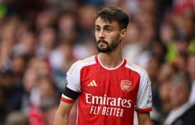 Arsenal midfielder determined to leave this summer