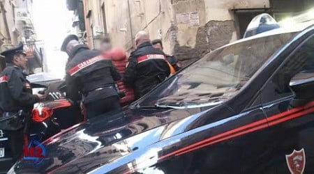 Napoli, violenza domestica donna denuncia marito aggressivo - 112 - Le notti del Radiomobile