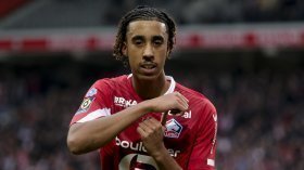 Man Utd make proposal to sign Lille defender