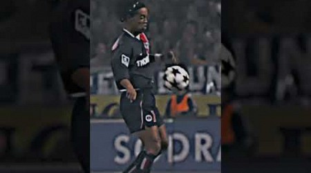 Ronaldinho skills 