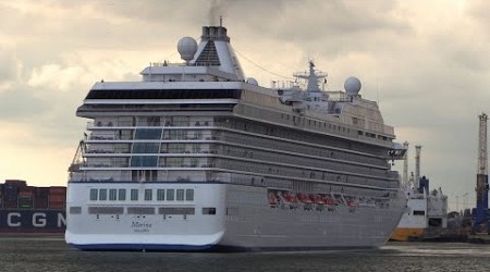 OCEANIA MARINA SWINGS OFF CRUISE TERMINAL SOUTHAMPTON 16/07/24