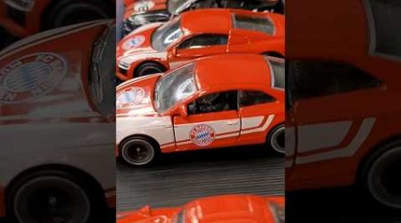 Red Squad vs Hot Wheels Neon vs Bayern Munich (3) #hotwheels #majorette #bayernmunchen